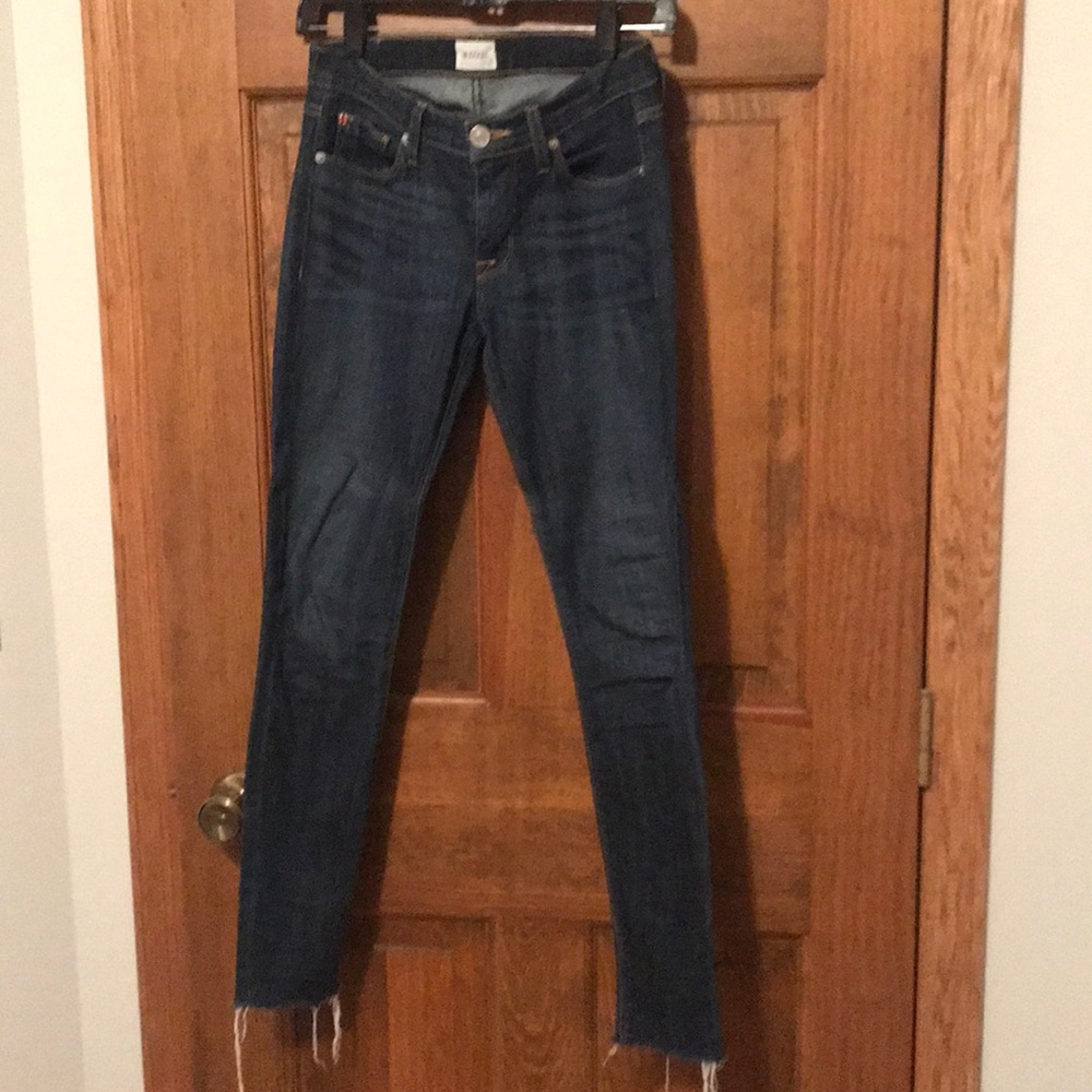NWOT - Hudson raw hemmed skinny jeans